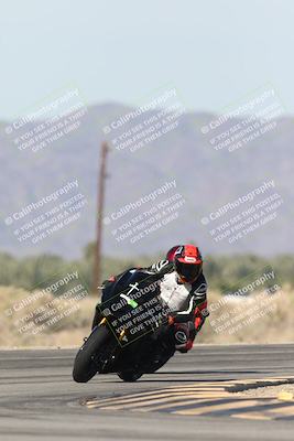 media/Nov-30-2025-TrackXperience (Sun) [[c0061d280f]]/3-Level 1/Session 3 (Turn 16)/